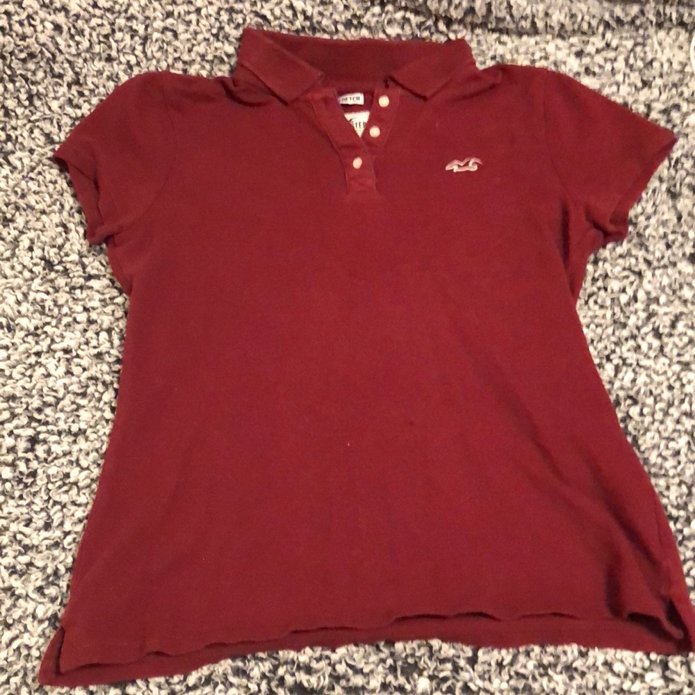 burgundy collar shirt